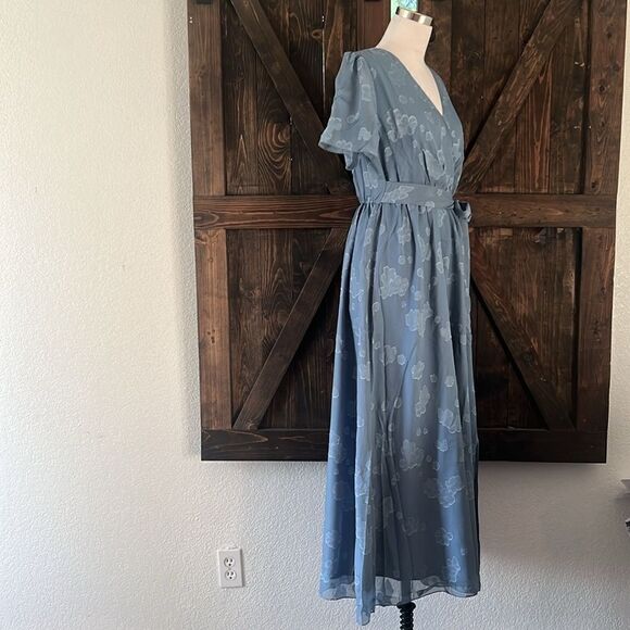 NWT Simplee Short Sleeve Wrap Maxi Dress V Neck Burnout Floral Formal Dress - Picture 4 of 14